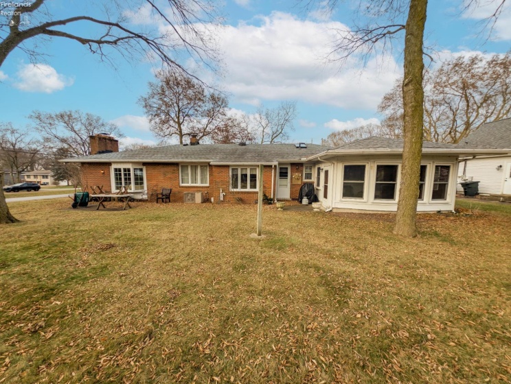 3617 Karwood Drive, Port Clinton, 43452, 3 Bedrooms Bedrooms, ,2 BathroomsBathrooms,Residential,For Sale,Karwood,20254783