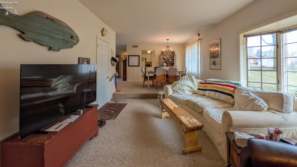 3617 Karwood Drive, Port Clinton, 43452, 3 Bedrooms Bedrooms, ,2 BathroomsBathrooms,Residential,For Sale,Karwood,20254783