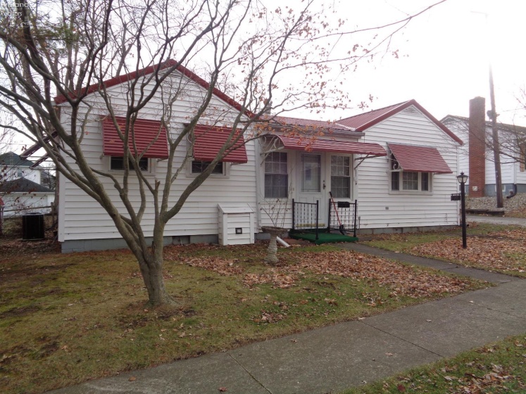 717 Euclid Street, Willard, 44890, 3 Bedrooms Bedrooms, ,2 BathroomsBathrooms,Residential,For Sale,Euclid,20254792