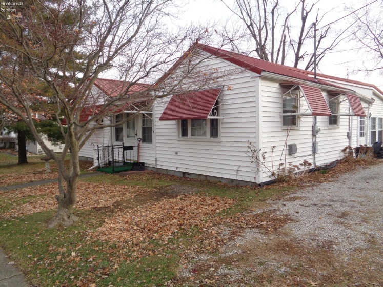 717 Euclid Street, Willard, 44890, 3 Bedrooms Bedrooms, ,2 BathroomsBathrooms,Residential,For Sale,Euclid,20254792