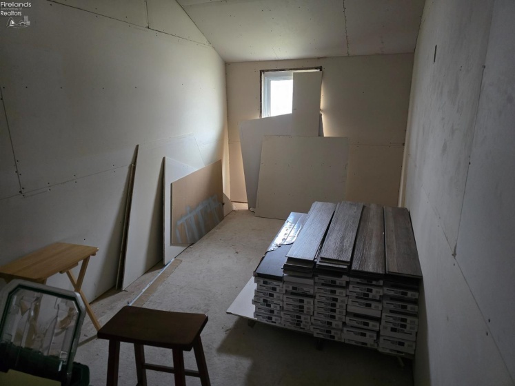 718 Ogontz Street, Sandusky, 44870, 2 Bedrooms Bedrooms, ,1 BathroomBathrooms,Residential,For Sale,Ogontz,20254799