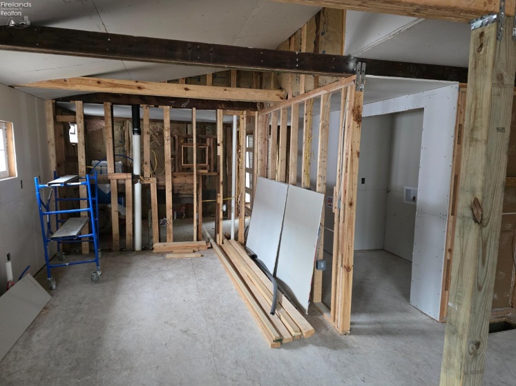 718 Ogontz Street, Sandusky, 44870, 2 Bedrooms Bedrooms, ,1 BathroomBathrooms,Residential,For Sale,Ogontz,20254799