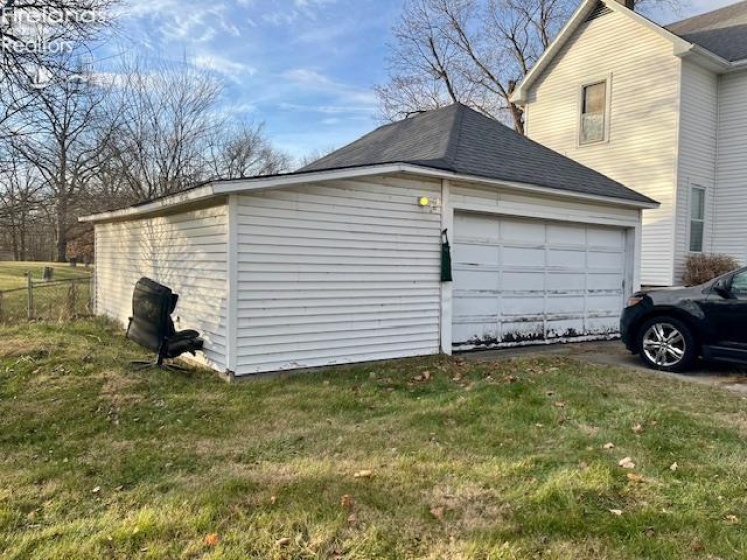 530 Wayne Street, Fremont, 43420, 4 Bedrooms Bedrooms, ,2 BathroomsBathrooms,Residential,For Sale,Wayne,20254793