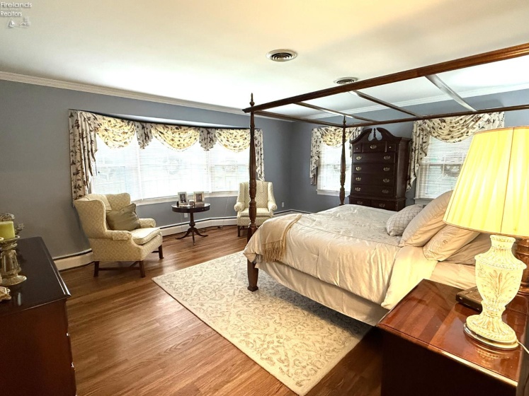 20 James Street, Norwalk, 44857, 4 Bedrooms Bedrooms, ,4 BathroomsBathrooms,Residential,For Sale,James,20254787