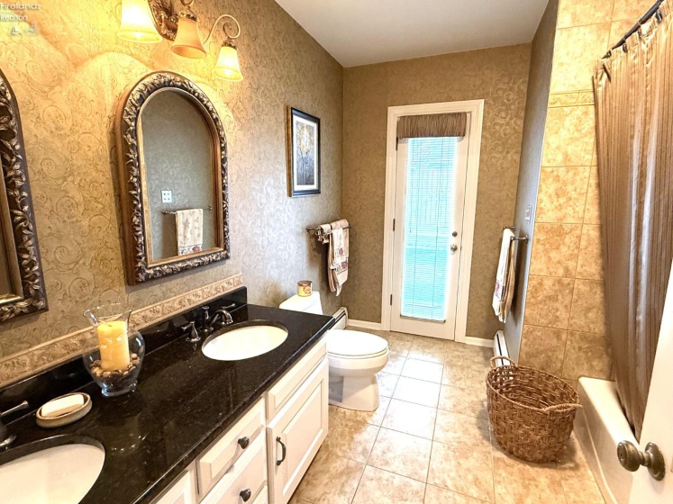 20 James Street, Norwalk, 44857, 4 Bedrooms Bedrooms, ,4 BathroomsBathrooms,Residential,For Sale,James,20254787