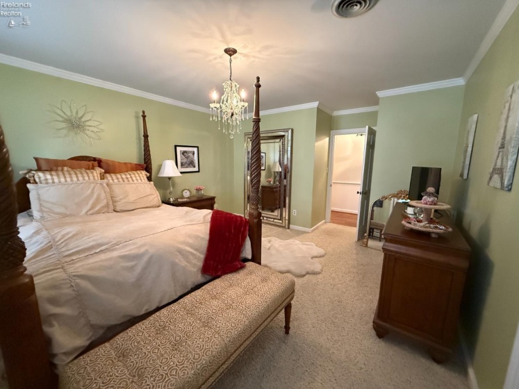 20 James Street, Norwalk, 44857, 4 Bedrooms Bedrooms, ,4 BathroomsBathrooms,Residential,For Sale,James,20254787