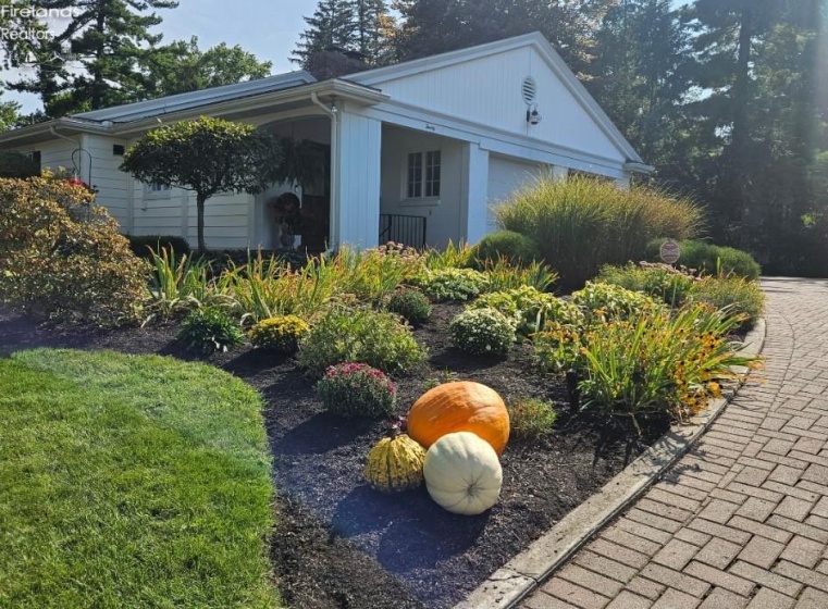 20 James Street, Norwalk, 44857, 4 Bedrooms Bedrooms, ,4 BathroomsBathrooms,Residential,For Sale,James,20254787