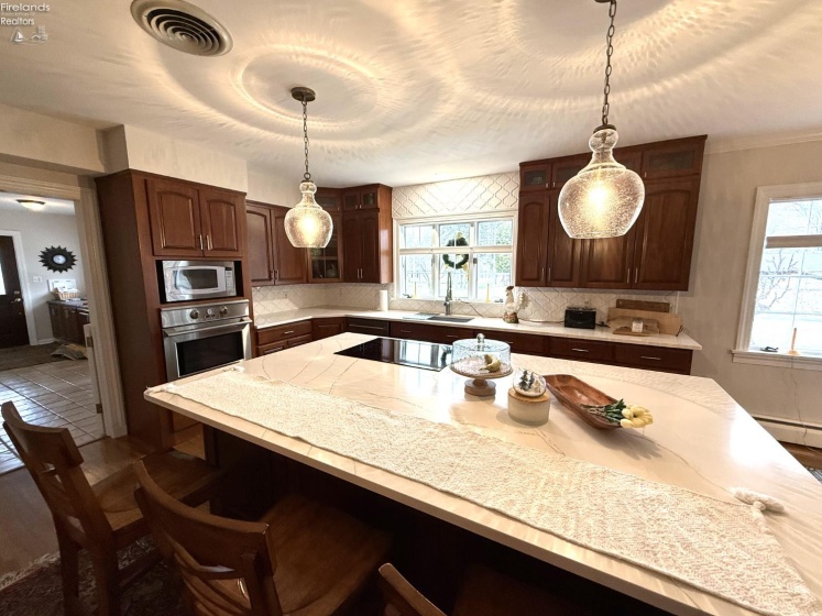 20 James Street, Norwalk, 44857, 4 Bedrooms Bedrooms, ,4 BathroomsBathrooms,Residential,For Sale,James,20254787