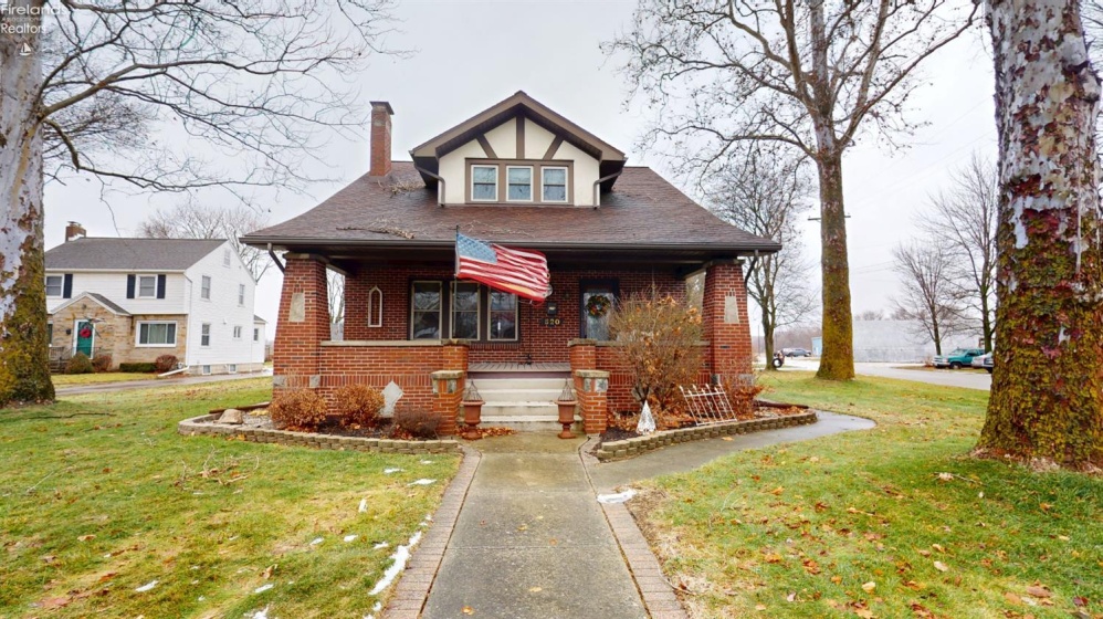 620 Water Street, Woodville, 43469, 3 Bedrooms Bedrooms, ,2 BathroomsBathrooms,Residential,For Sale,Water,20254737