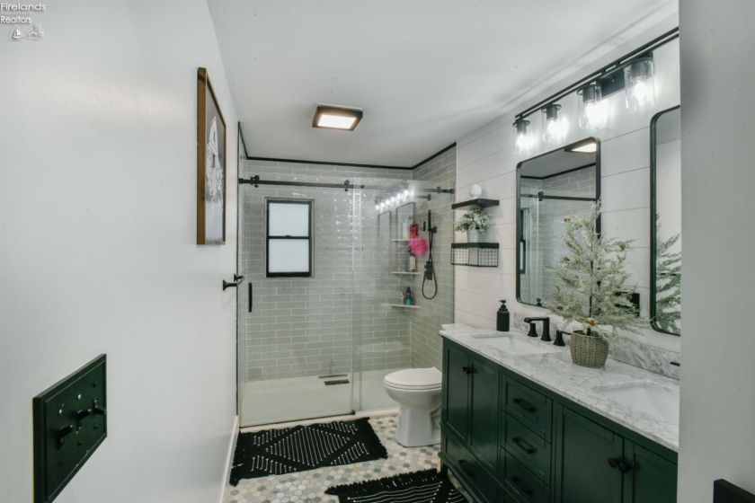 165 Finke Road, Oak Harbor, 43449, 4 Bedrooms Bedrooms, ,2 BathroomsBathrooms,Residential,For Sale,Finke,20254776