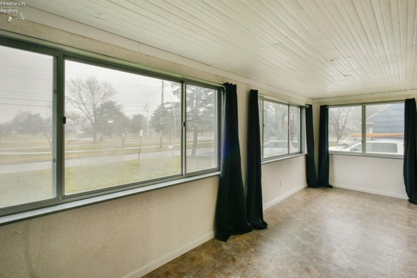 165 Finke Road, Oak Harbor, 43449, 4 Bedrooms Bedrooms, ,2 BathroomsBathrooms,Residential,For Sale,Finke,20254776