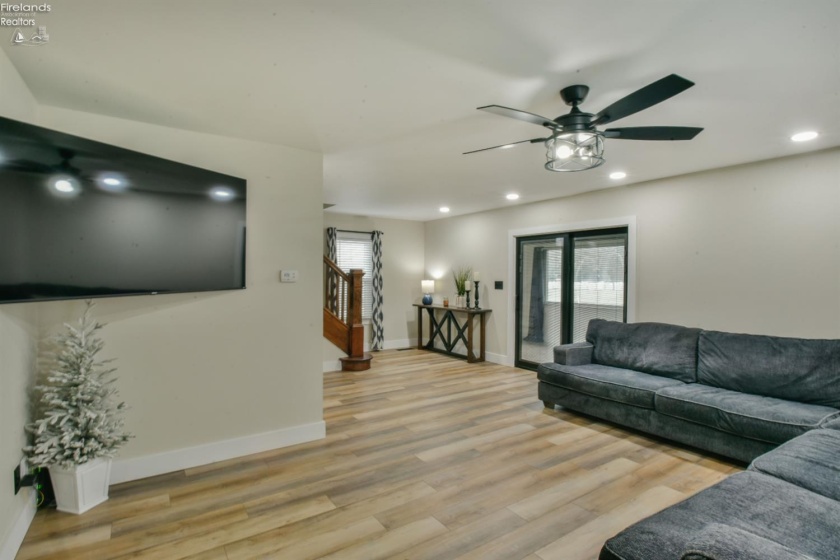 165 Finke Road, Oak Harbor, 43449, 4 Bedrooms Bedrooms, ,2 BathroomsBathrooms,Residential,For Sale,Finke,20254776