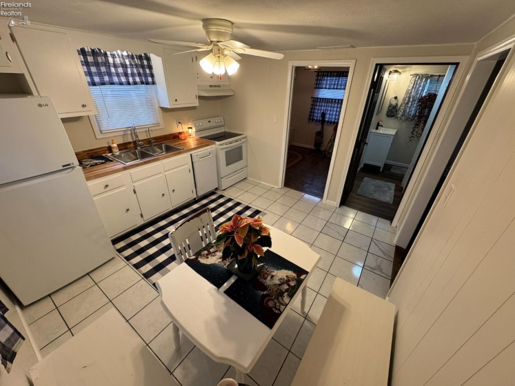 3131 State Route 19, Oak Harbor, 43449, 2 Bedrooms Bedrooms, ,1 BathroomBathrooms,Residential,For Sale,State Route 19,20254788