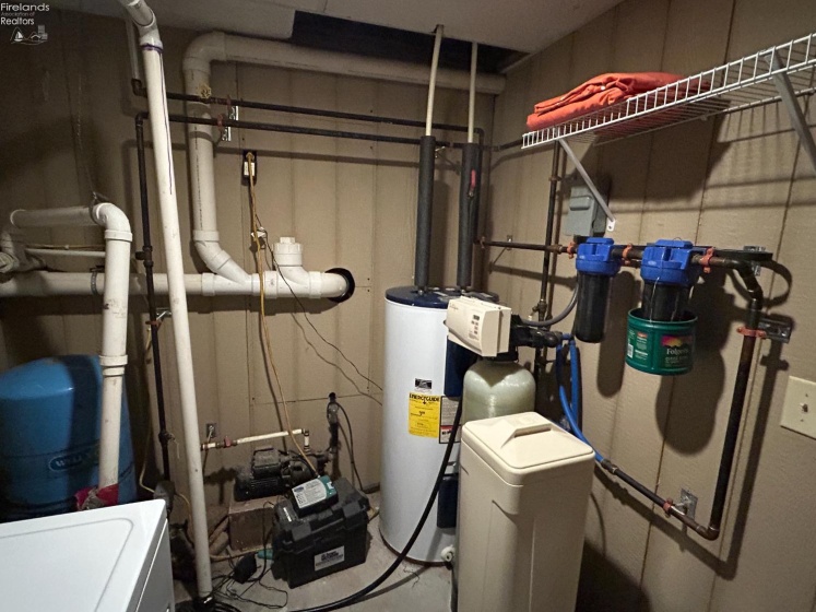 3131 State Route 19, Oak Harbor, 43449, 2 Bedrooms Bedrooms, ,1 BathroomBathrooms,Residential,For Sale,State Route 19,20254788