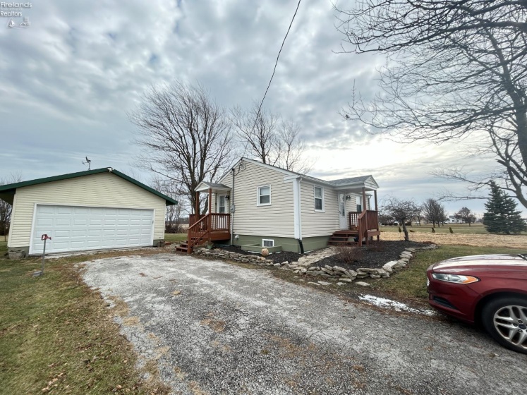 3131 State Route 19, Oak Harbor, 43449, 2 Bedrooms Bedrooms, ,1 BathroomBathrooms,Residential,For Sale,State Route 19,20254788