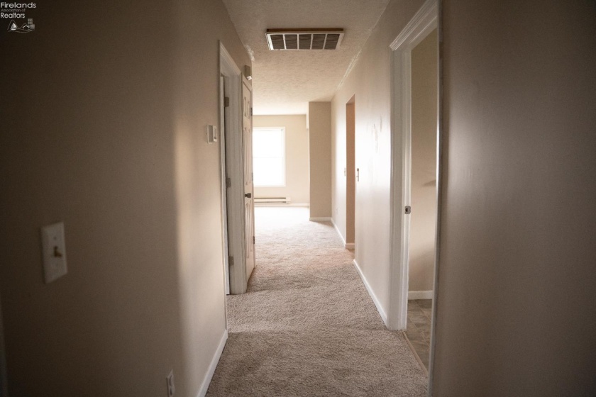 1114 Wamajo Drive, Sandusky, 44870, 3 Bedrooms Bedrooms, ,1 BathroomBathrooms,Residential,For Sale,Wamajo,20254808