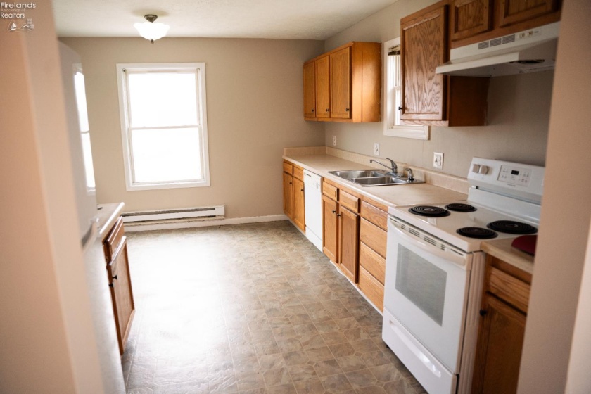 1114 Wamajo Drive, Sandusky, 44870, 3 Bedrooms Bedrooms, ,1 BathroomBathrooms,Residential,For Sale,Wamajo,20254808