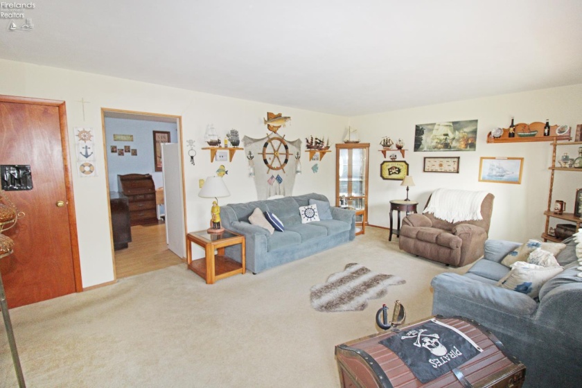 3472 Karwood Drive, Port Clinton, 43452, 3 Bedrooms Bedrooms, ,2 BathroomsBathrooms,Residential,For Sale,Karwood,20254810