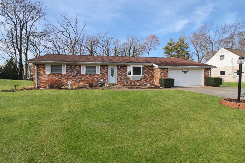 3472 Karwood Drive, Port Clinton, 43452, 3 Bedrooms Bedrooms, ,2 BathroomsBathrooms,Residential,For Sale,Karwood,20254810