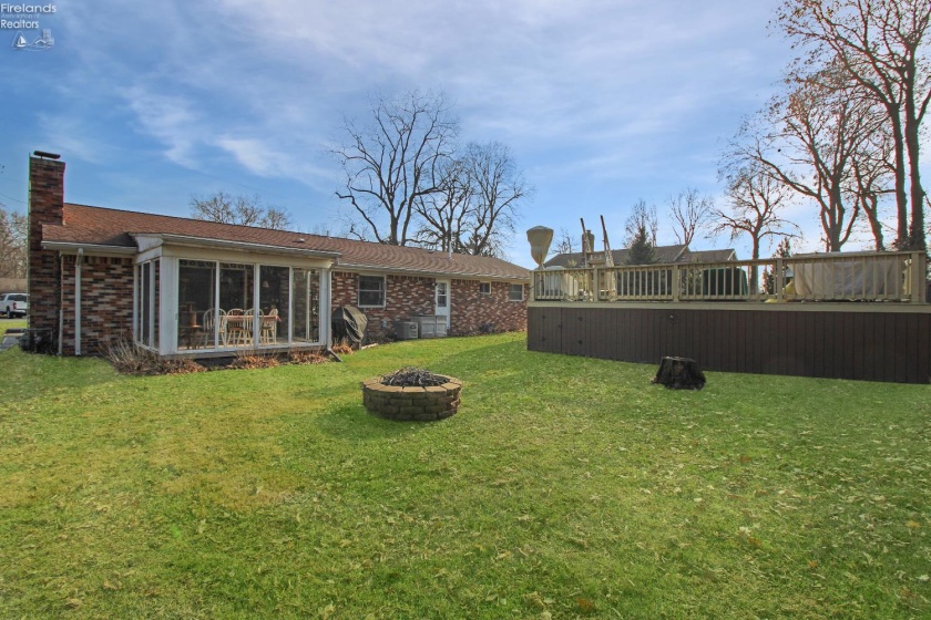 3472 Karwood Drive, Port Clinton, 43452, 3 Bedrooms Bedrooms, ,2 BathroomsBathrooms,Residential,For Sale,Karwood,20254810