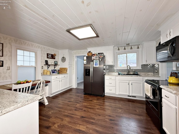 90 Schonhardt St, Tiffin, 44883, 2 Bedrooms Bedrooms, ,2 BathroomsBathrooms,Residential,For Sale,Schonhardt St,20254809