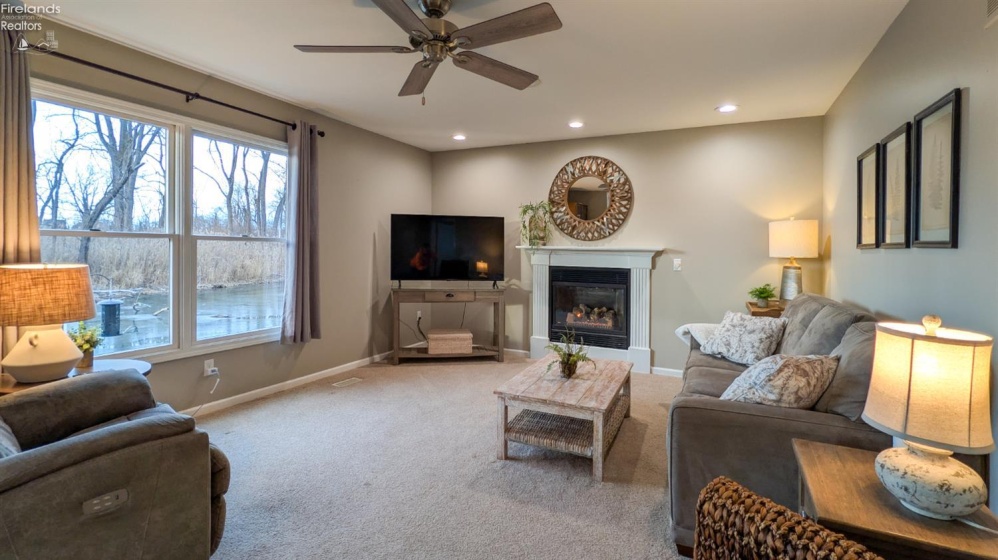 230 Crest Drive, Port Clinton, 43452, 3 Bedrooms Bedrooms, ,3 BathroomsBathrooms,Residential,For Sale,Crest,20254786