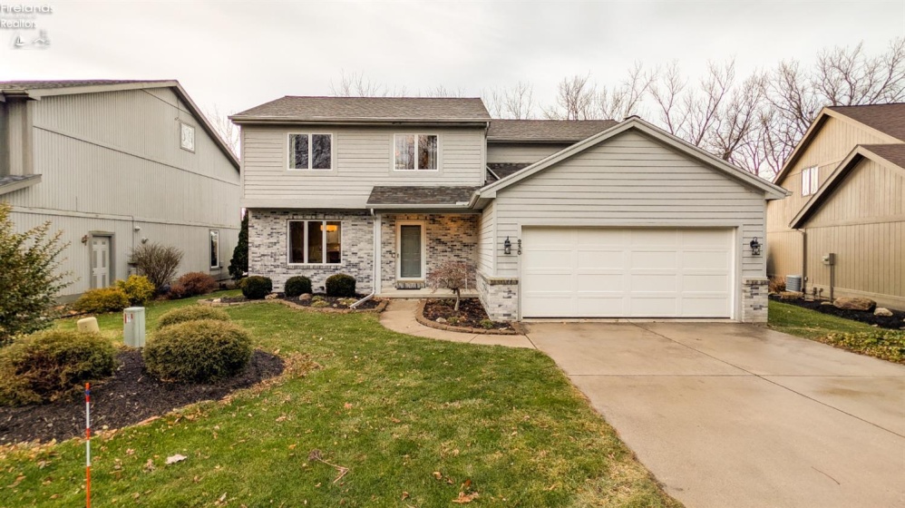 230 Crest Drive, Port Clinton, 43452, 3 Bedrooms Bedrooms, ,3 BathroomsBathrooms,Residential,For Sale,Crest,20254786