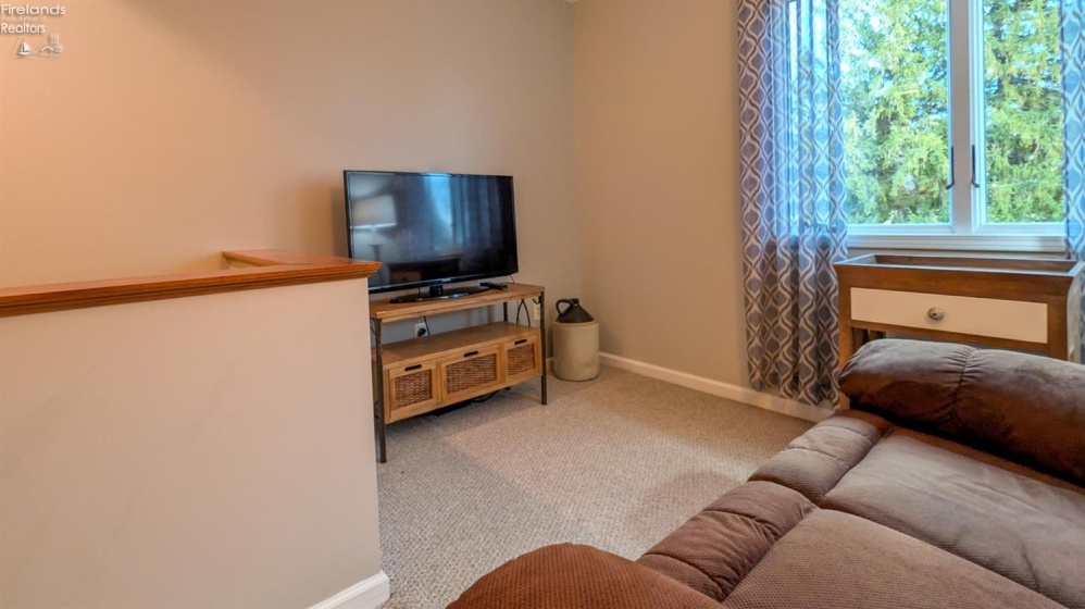 230 Crest Drive, Port Clinton, 43452, 3 Bedrooms Bedrooms, ,3 BathroomsBathrooms,Residential,For Sale,Crest,20254786