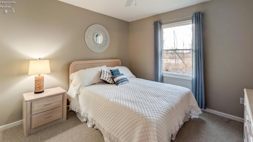 230 Crest Drive, Port Clinton, 43452, 3 Bedrooms Bedrooms, ,3 BathroomsBathrooms,Residential,For Sale,Crest,20254786