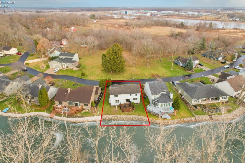 230 Crest Drive, Port Clinton, 43452, 3 Bedrooms Bedrooms, ,3 BathroomsBathrooms,Residential,For Sale,Crest,20254786