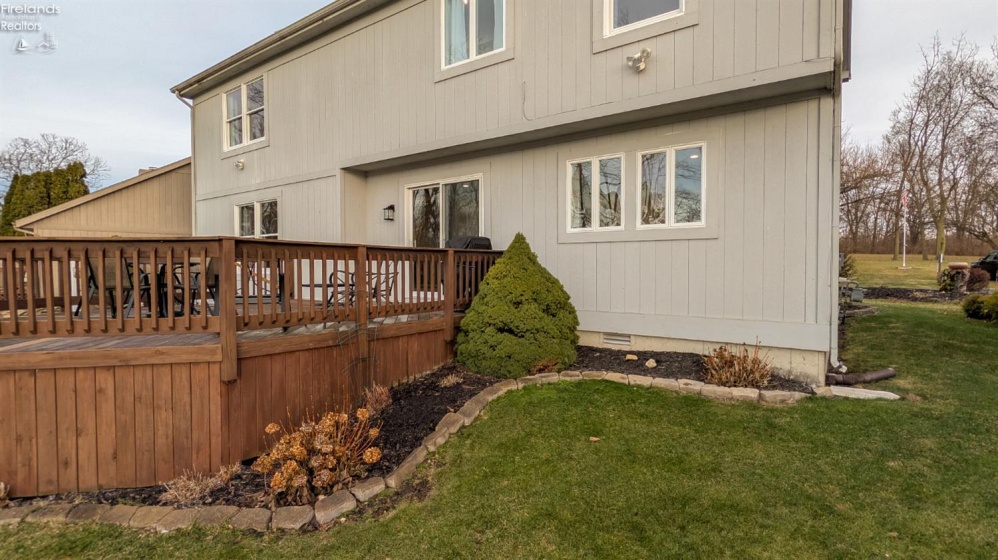 230 Crest Drive, Port Clinton, 43452, 3 Bedrooms Bedrooms, ,3 BathroomsBathrooms,Residential,For Sale,Crest,20254786