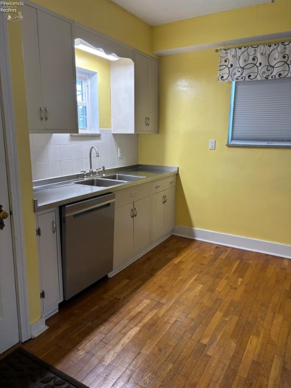 17 Gross Street, Tiffin, 44883, 3 Bedrooms Bedrooms, ,2 BathroomsBathrooms,Residential,For Sale,Gross,20254807