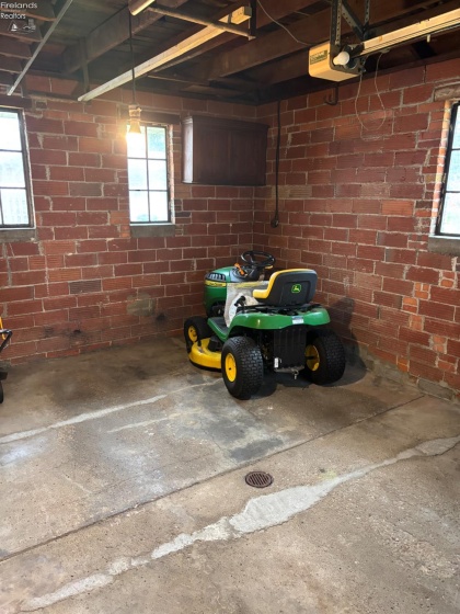 17 Gross Street, Tiffin, 44883, 3 Bedrooms Bedrooms, ,2 BathroomsBathrooms,Residential,For Sale,Gross,20254807