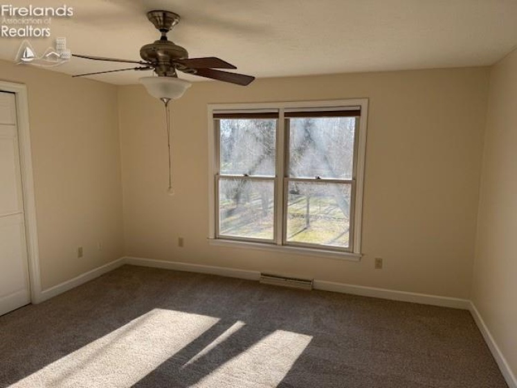 5809 Cambridge Circle, Sandusky, 44870, 3 Bedrooms Bedrooms, ,3 BathroomsBathrooms,Residential,For Sale,Cambridge,20254814