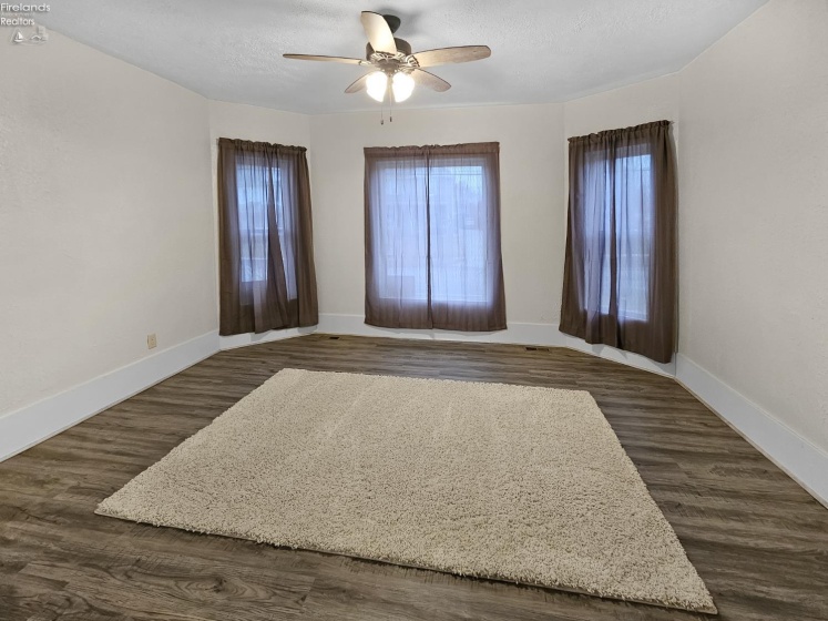 510 Kilbourne St, Bellevue, 44811, 4 Bedrooms Bedrooms, ,2 BathroomsBathrooms,Residential,For Sale,Kilbourne St,20254819