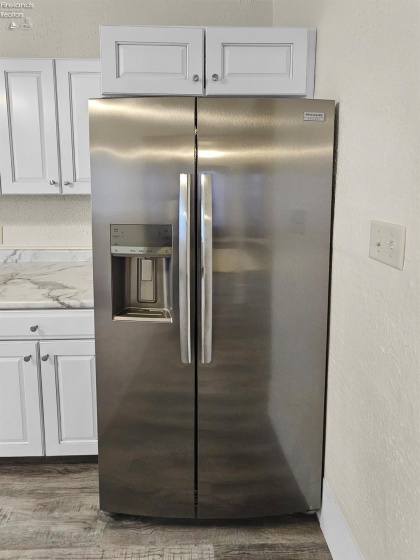 510 Kilbourne St, Bellevue, 44811, 4 Bedrooms Bedrooms, ,2 BathroomsBathrooms,Residential,For Sale,Kilbourne St,20254819