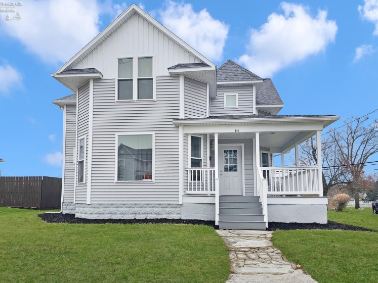 510 Kilbourne St, Bellevue, 44811, 4 Bedrooms Bedrooms, ,2 BathroomsBathrooms,Residential,For Sale,Kilbourne St,20254819