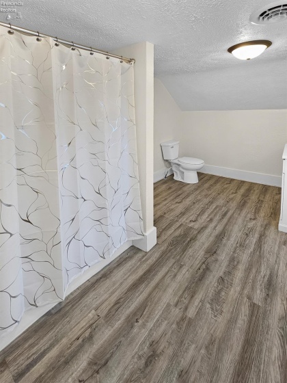 510 Kilbourne St, Bellevue, 44811, 4 Bedrooms Bedrooms, ,2 BathroomsBathrooms,Residential,For Sale,Kilbourne St,20254819