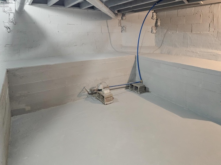 510 Kilbourne St, Bellevue, 44811, 4 Bedrooms Bedrooms, ,2 BathroomsBathrooms,Residential,For Sale,Kilbourne St,20254819