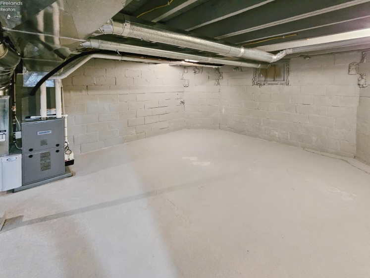 510 Kilbourne St, Bellevue, 44811, 4 Bedrooms Bedrooms, ,2 BathroomsBathrooms,Residential,For Sale,Kilbourne St,20254819