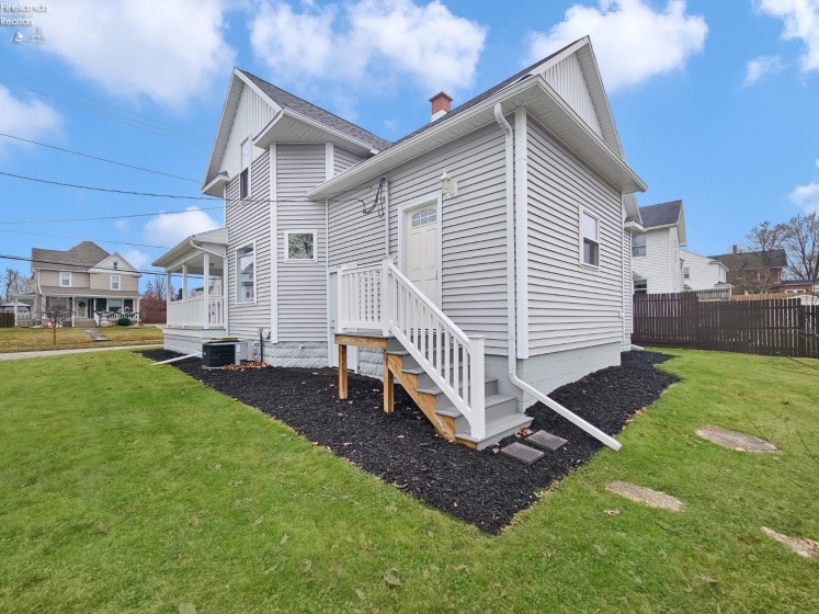 510 Kilbourne St, Bellevue, 44811, 4 Bedrooms Bedrooms, ,2 BathroomsBathrooms,Residential,For Sale,Kilbourne St,20254819