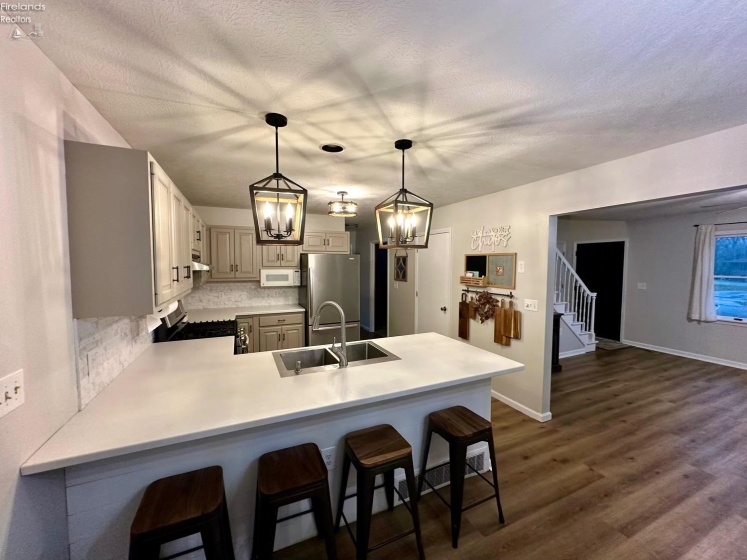 17 Henry Street, Norwalk, 44857, 3 Bedrooms Bedrooms, ,2 BathroomsBathrooms,Residential,For Sale,Henry,20254827