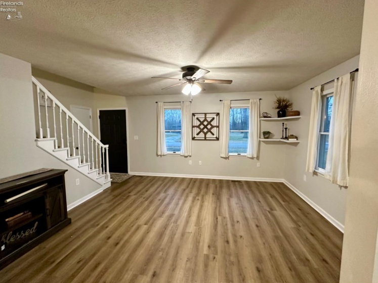 17 Henry Street, Norwalk, 44857, 3 Bedrooms Bedrooms, ,2 BathroomsBathrooms,Residential,For Sale,Henry,20254827