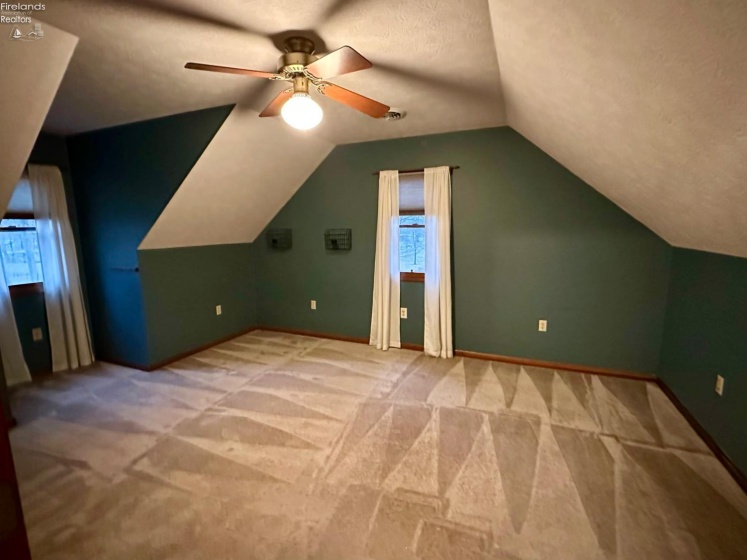 17 Henry Street, Norwalk, 44857, 3 Bedrooms Bedrooms, ,2 BathroomsBathrooms,Residential,For Sale,Henry,20254827