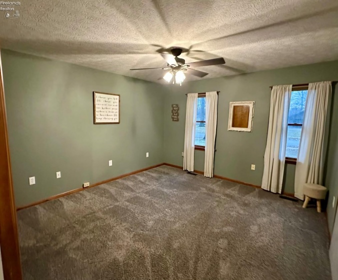 17 Henry Street, Norwalk, 44857, 3 Bedrooms Bedrooms, ,2 BathroomsBathrooms,Residential,For Sale,Henry,20254827