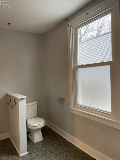 61 Walker Street, Tiffin, 44883, 3 Bedrooms Bedrooms, ,1 BathroomBathrooms,Residential,For Sale,Walker,20254820