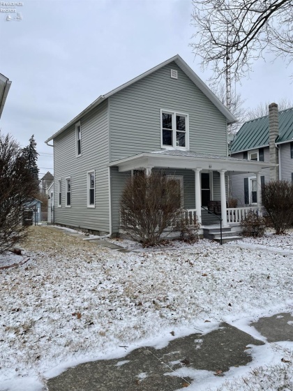 61 Walker Street, Tiffin, 44883, 3 Bedrooms Bedrooms, ,1 BathroomBathrooms,Residential,For Sale,Walker,20254820