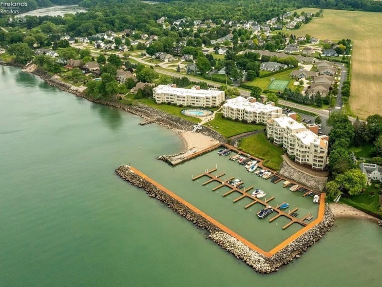 1505 Cleveland Road, Huron, 44839, 2 Bedrooms Bedrooms, ,2 BathroomsBathrooms,Residential,For Sale,Cleveland,20254822