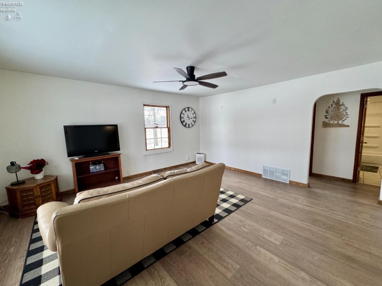 4757 Wenz Road, Wakeman, 44889, 3 Bedrooms Bedrooms, ,2 BathroomsBathrooms,Residential,For Sale,Wenz,20254828