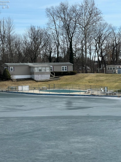 60 State Route 101, Tiffin, 44883, 1 Bedroom Bedrooms, ,1 BathroomBathrooms,Residential,For Sale,State Route 101,20254846